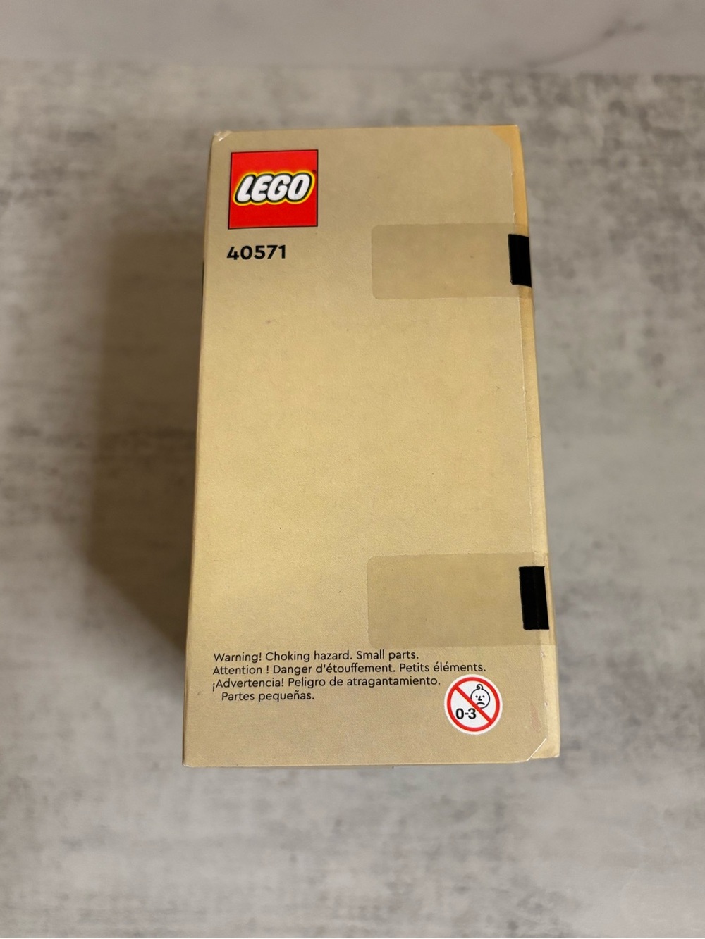 Lego Wintertime Polar Bears Set (#40571) - Picture 4 of 7